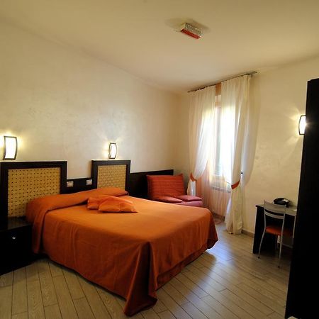 Rental In Rome 2000 Luaran gambar
