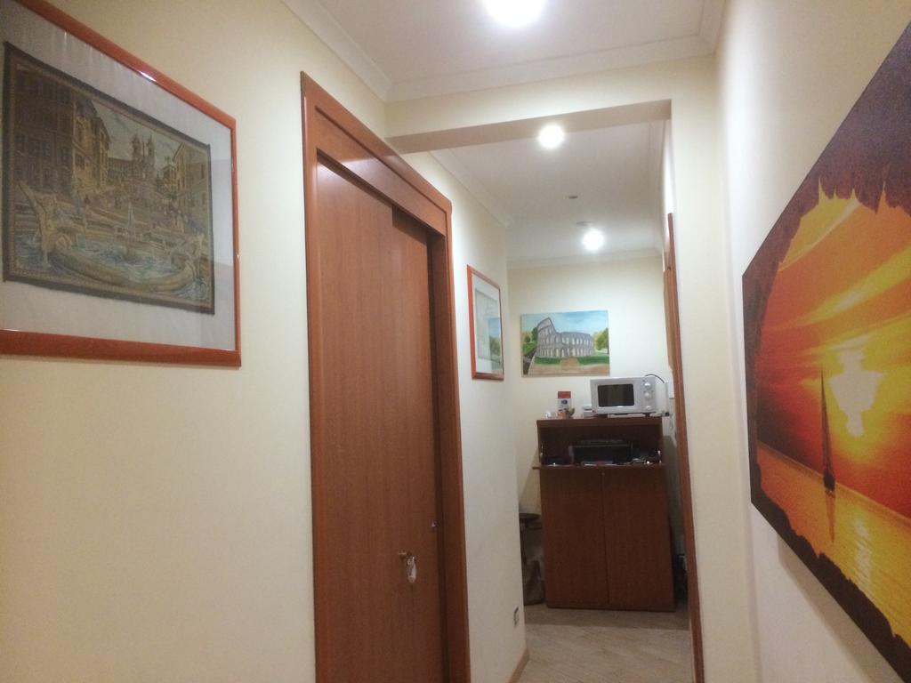 Rental In Rome 2000 Luaran gambar