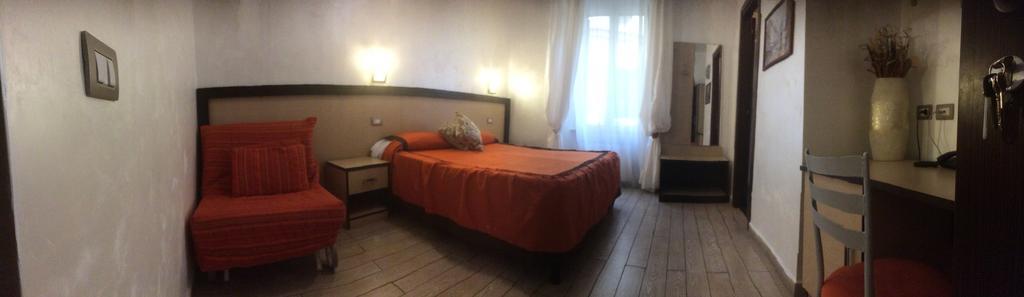 Rental In Rome 2000 Luaran gambar