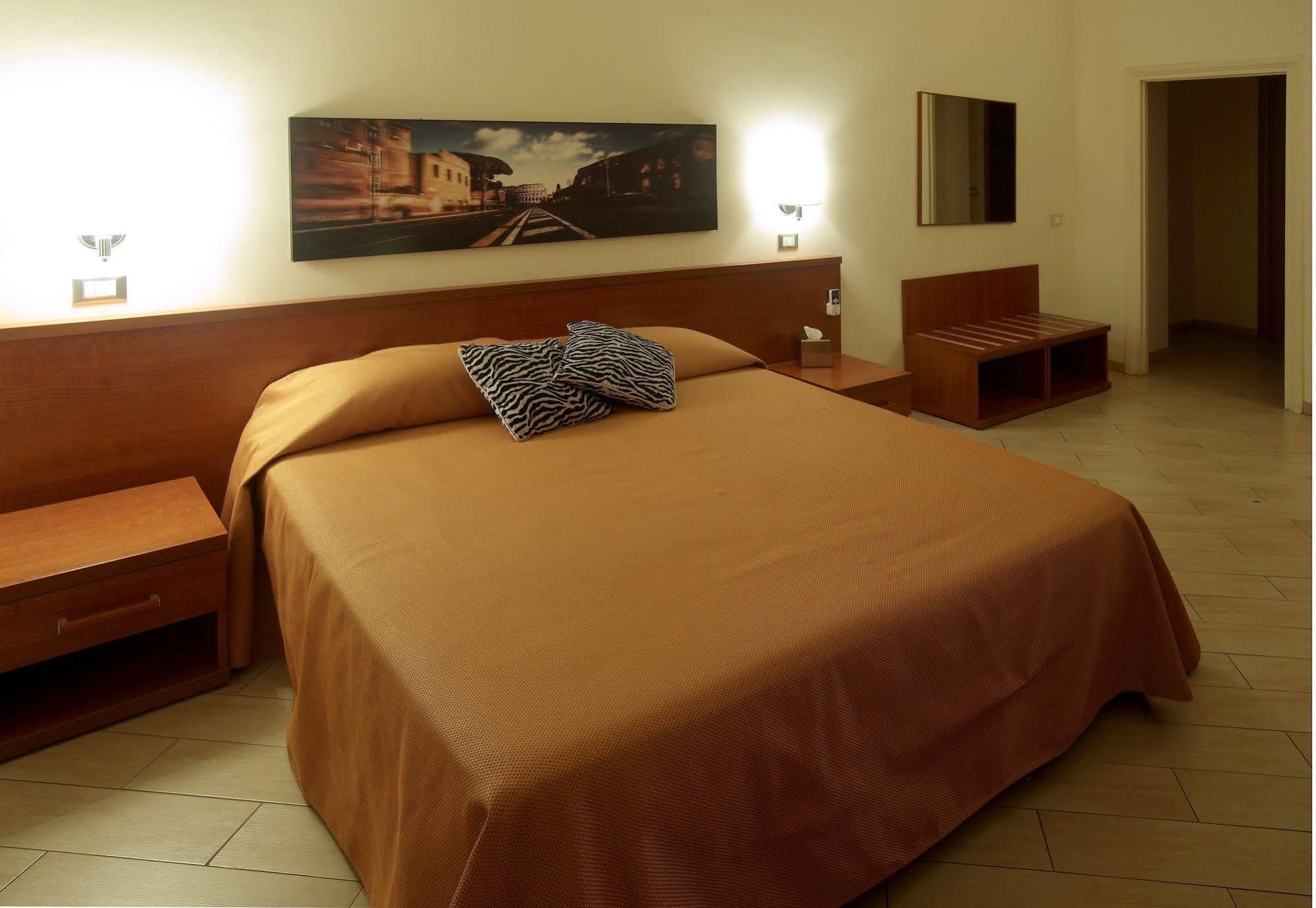 Rental In Rome 2000 Luaran gambar
