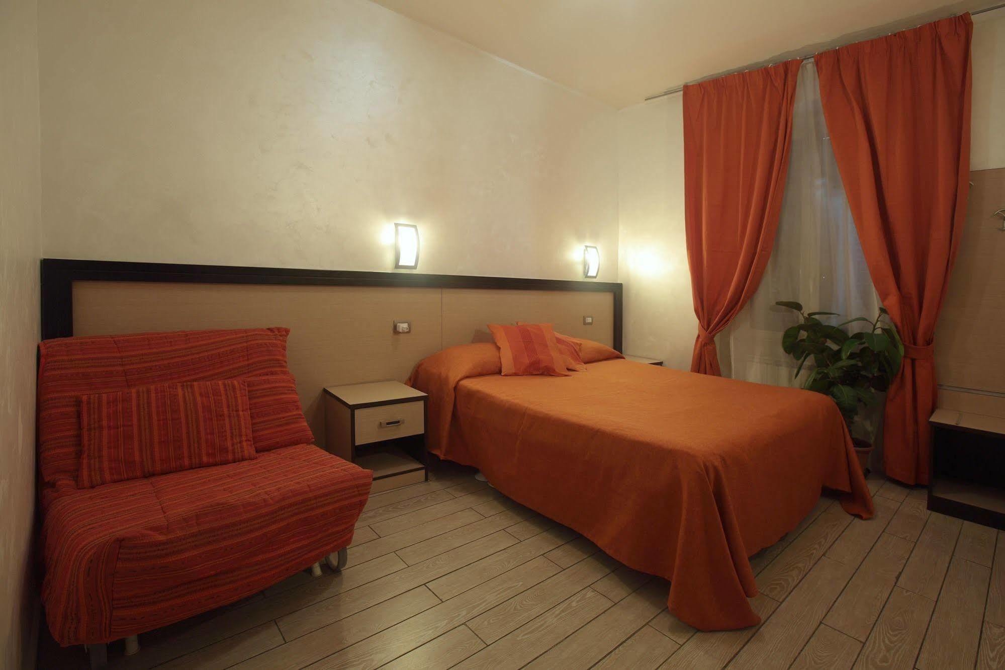 Rental In Rome 2000 Luaran gambar