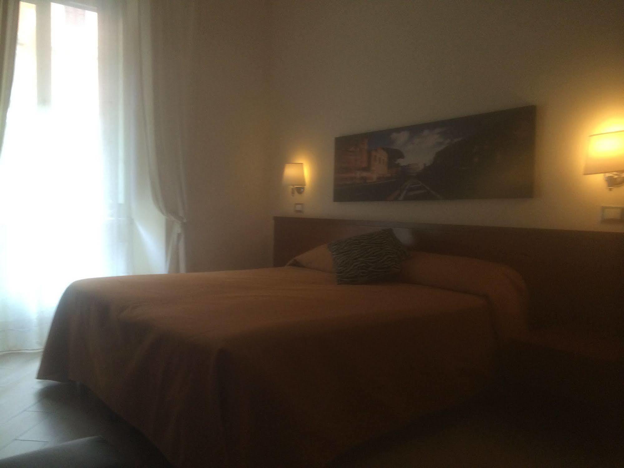 Rental In Rome 2000 Luaran gambar