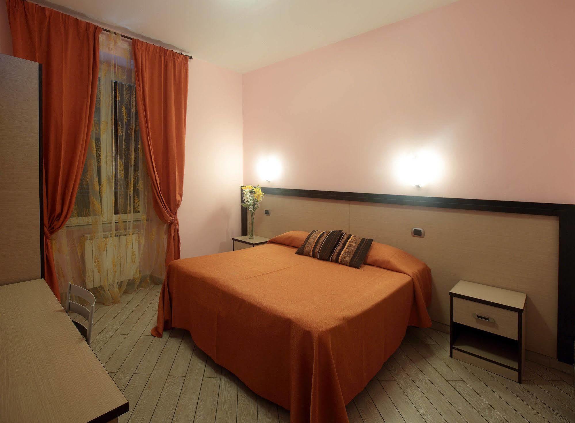 Rental In Rome 2000 Luaran gambar
