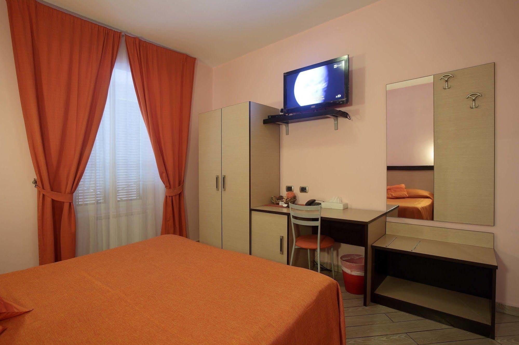 Rental In Rome 2000 Luaran gambar